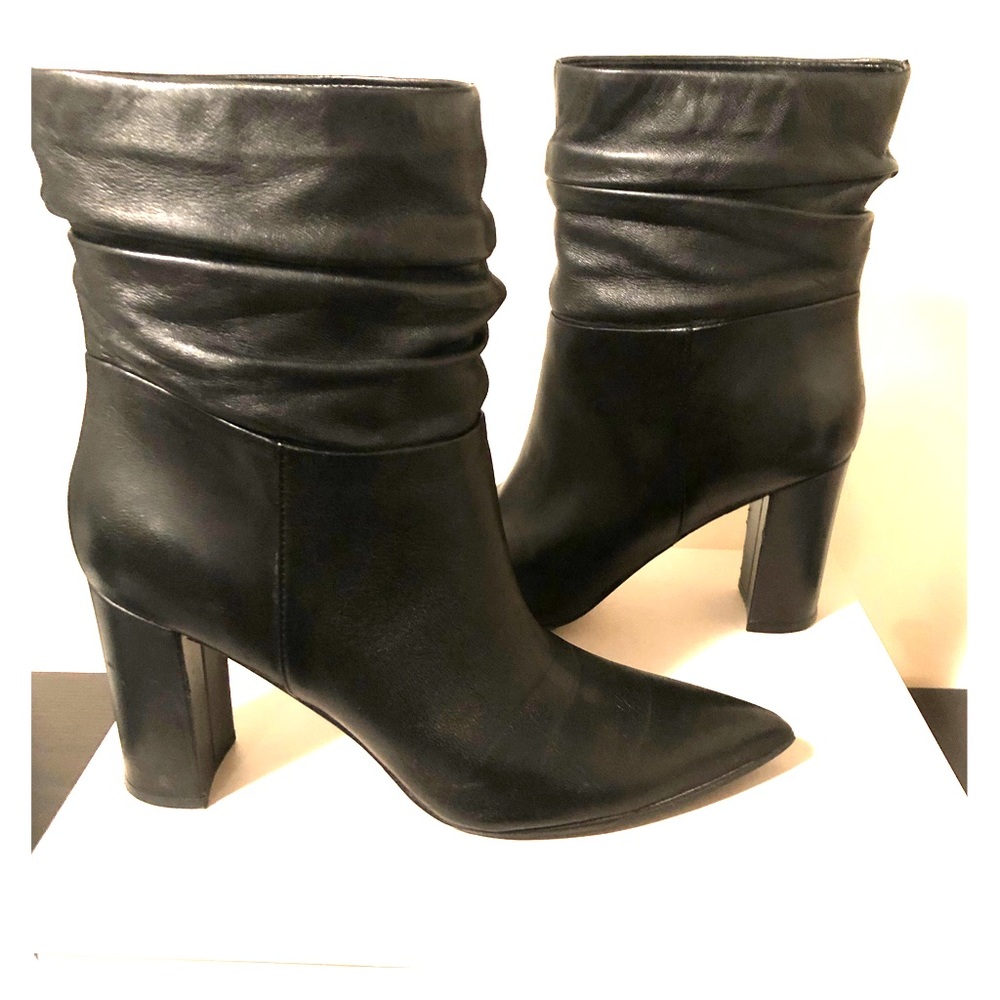 Marc fisher black leather wide leg boot/bootie